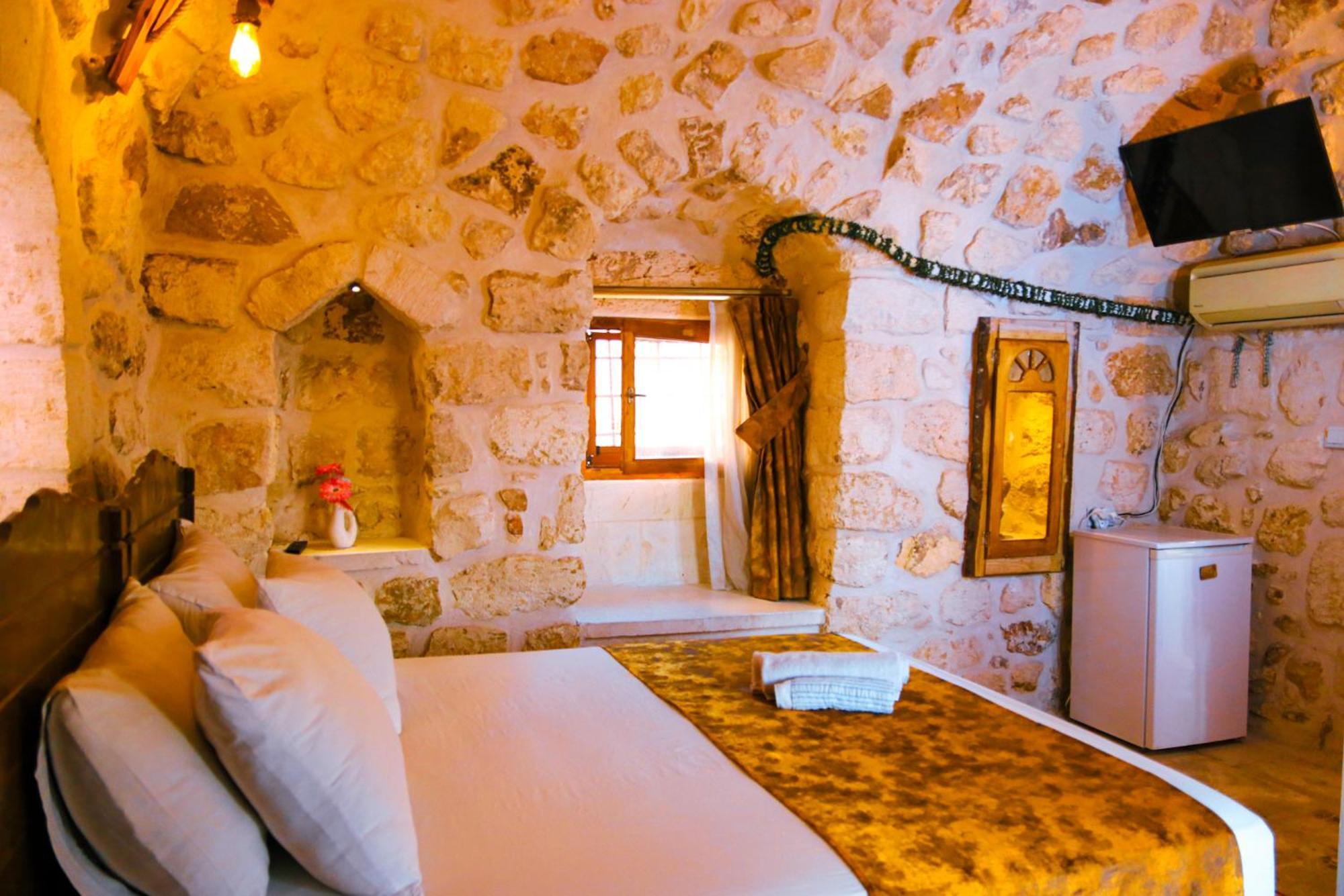 Mons Masius Hotel Teras Мидьят Экстерьер фото