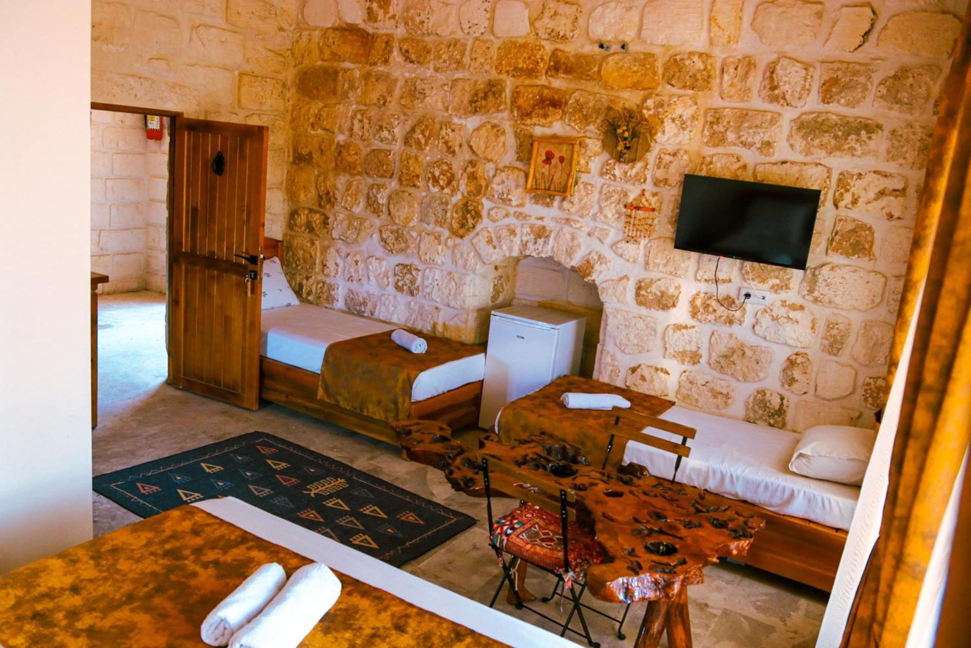 Mons Masius Hotel Teras Мидьят Экстерьер фото